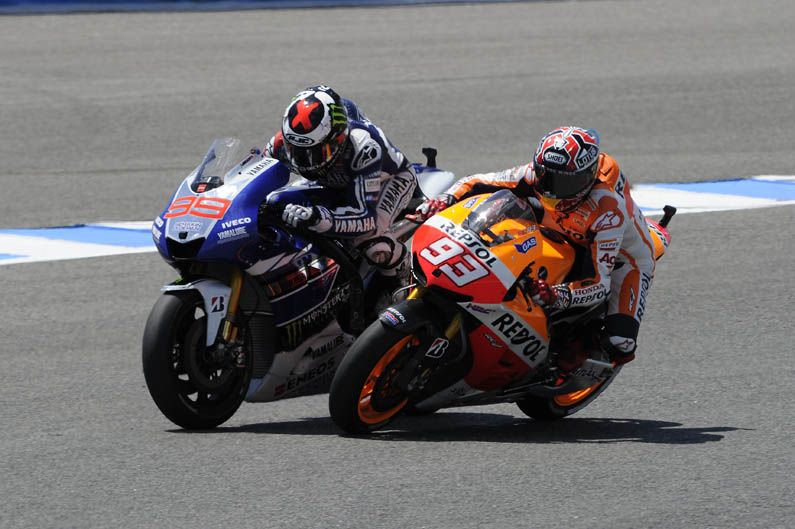 jorge-lorenzo-marc-marquez-jerez-2013-motogp (7)