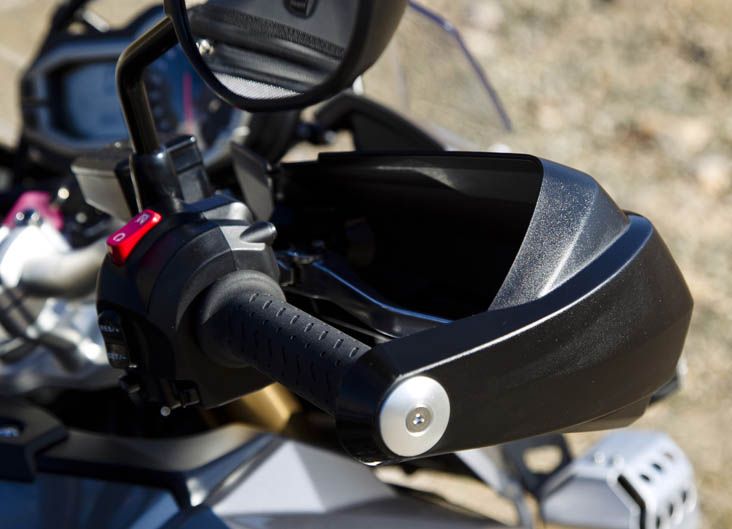 Triumph Explorer 1200 XC