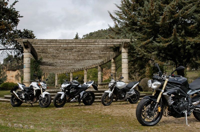 Comparativa naked: Honda, Kawasaki, Suzuki y Triumph