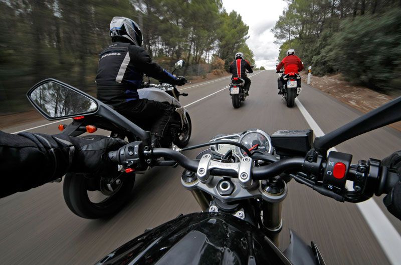 Comparativa naked: Honda, Kawasaki, Suzuki y Triumph