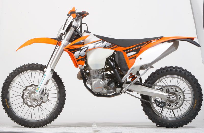 Comparativa Moto Verde: Husaberg FE 501 y KTM 500 EXC. Galería de fotos