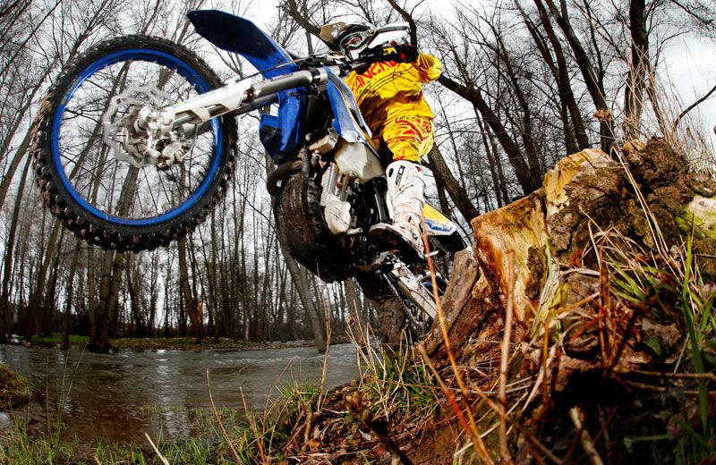 Comparativa Moto Verde: Husaberg FE 501 y KTM 500 EXC. Galería de fotos