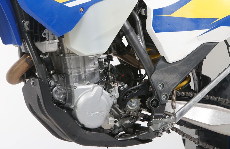 Comparativa Moto Verde: Husaberg FE 501 y KTM 500 EXC. Galería de fotos