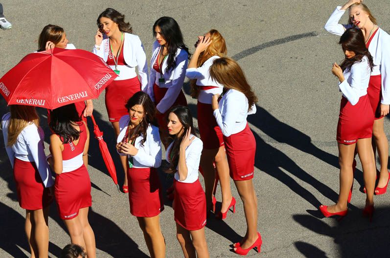 Las chicas del Gran Premio de Valencia. Galería de fotos