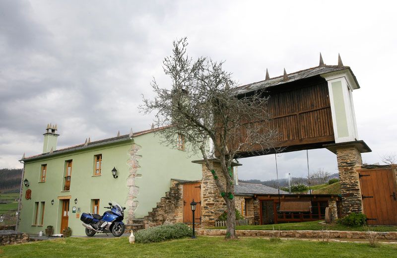 Turismo: Valle del Nalón y Rías Baixas