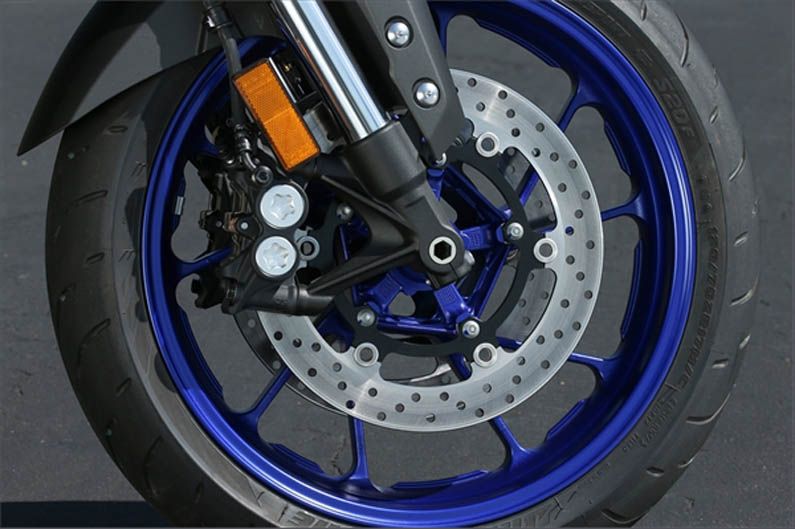 Nueva Yamaha MT-09