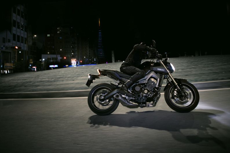 Nueva Yamaha MT-09