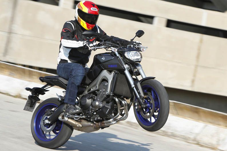 Nueva Yamaha MT-09