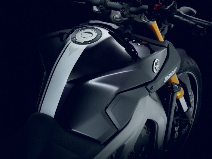Nueva Yamaha MT-09