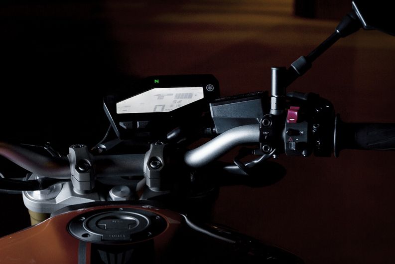 Nueva Yamaha MT-09
