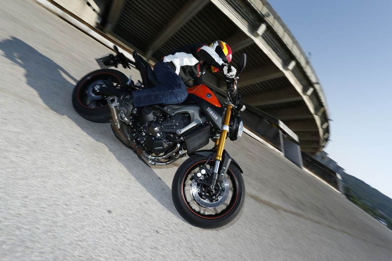 Nueva Yamaha MT-09