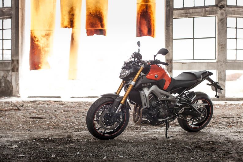 Nueva Yamaha MT-09