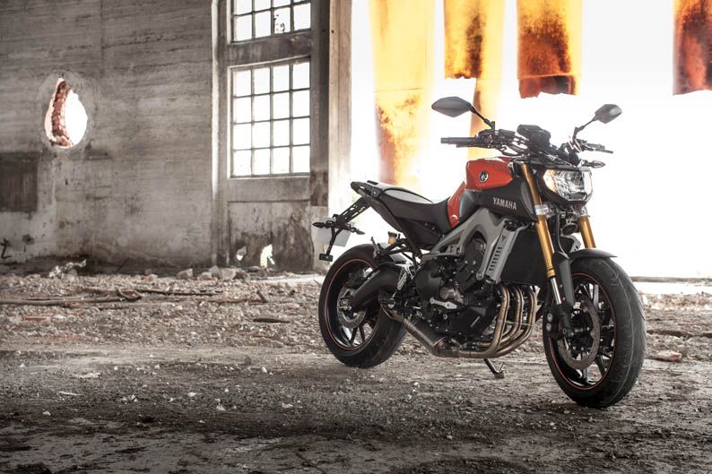 Nueva Yamaha MT-09