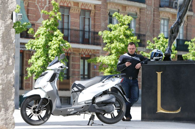 SYM HD2 200