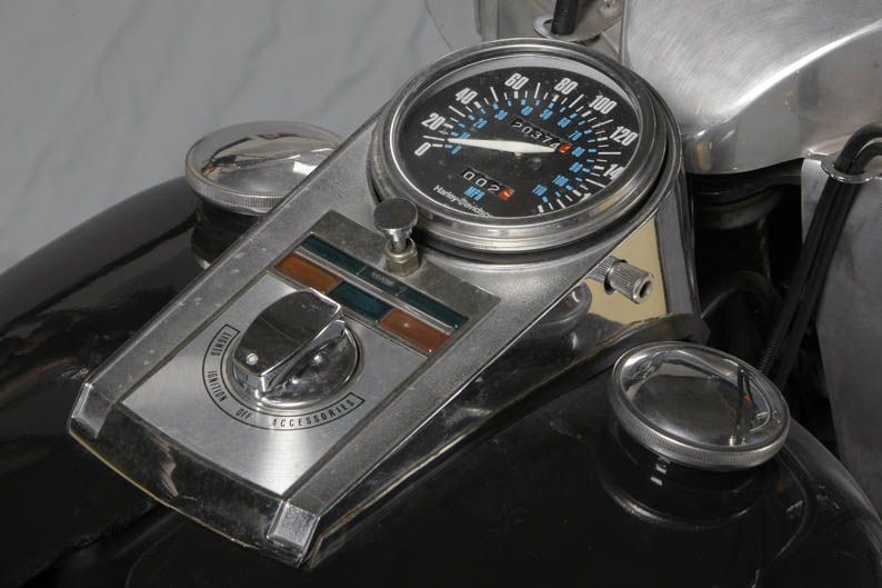 Harley-Davidson FLH 1972