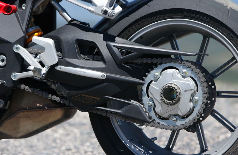 MV Agusta Brutale 1090. Prueba