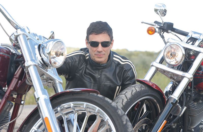 Comparativa: Harley Davidson Breakout y H-D CVO Breakout