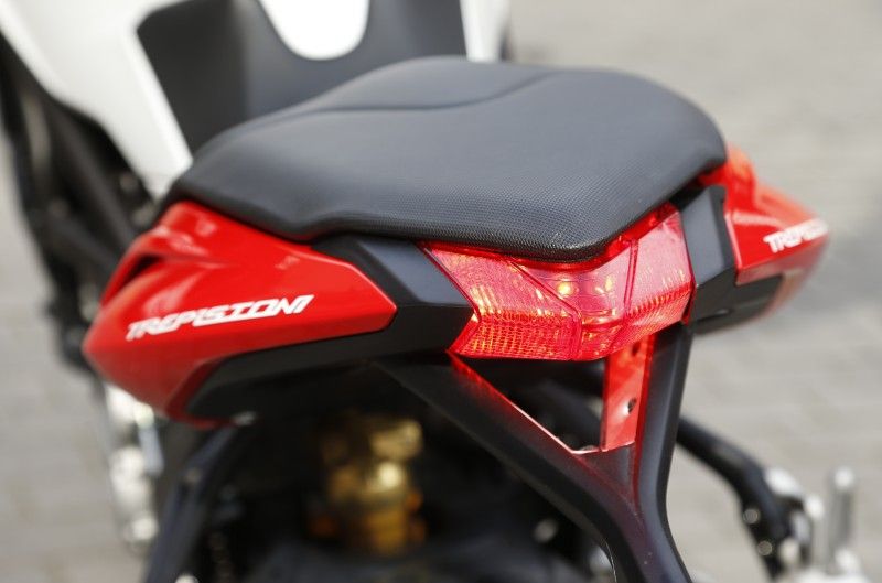 MV Agusta Brutale 800