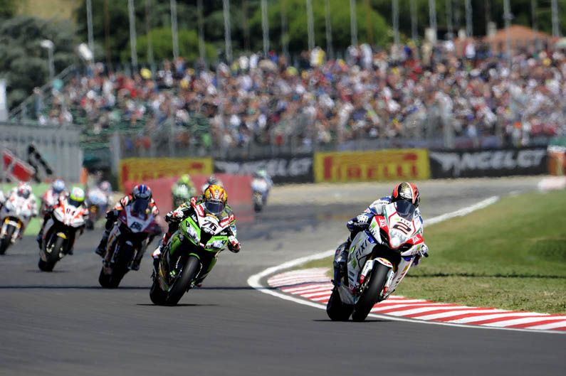 Mundial de Superbikes. GP de Ímola. Galería de fotos