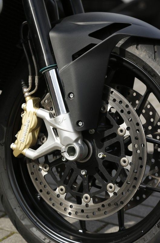 MV Agusta Brutale 800