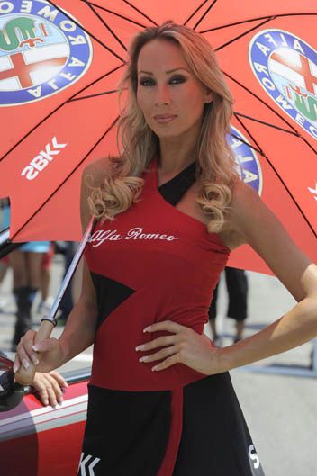 Las chicas del Mundial de Superbike en Imola