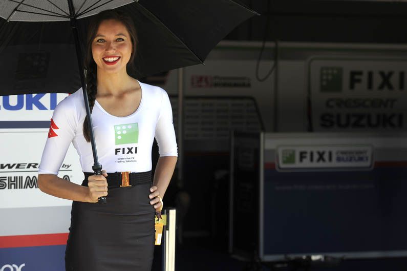 Las chicas del Mundial de Superbike en Imola