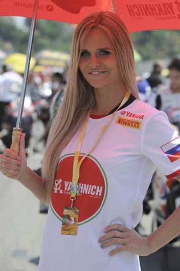 Las chicas del Mundial de Superbike en Imola