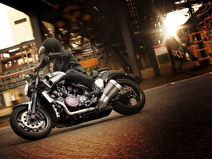 Yamaha V-Max 2014
