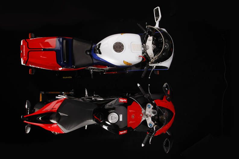 Comparativa: Honda VFR750R RC30 1988 y Aprilia RSV4 2012. Galería de fotos