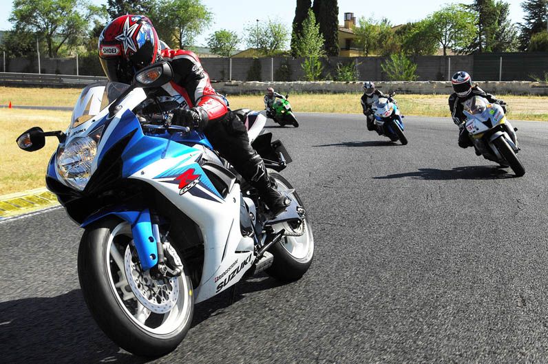 Curso de conducción del Action Team en el Jarama. Galería de fotos