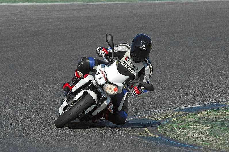 Curso de conducción del Action Team en el Jarama. Galería de fotos
