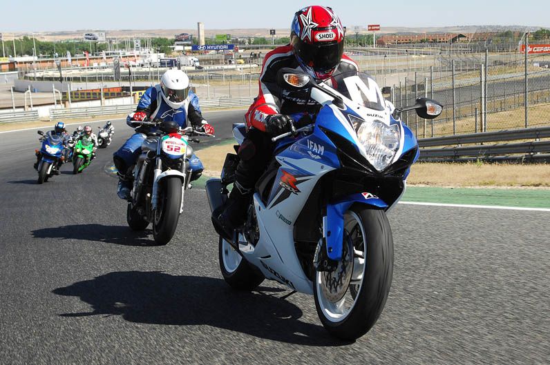 Curso de conducción del Action Team en el Jarama. Galería de fotos