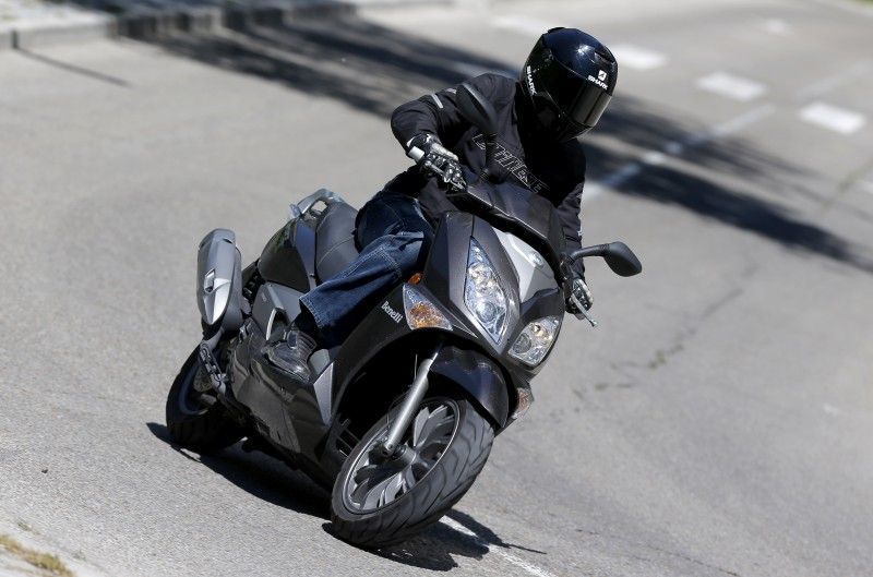 comparativa_scooter_rueda_alta_300 (21)