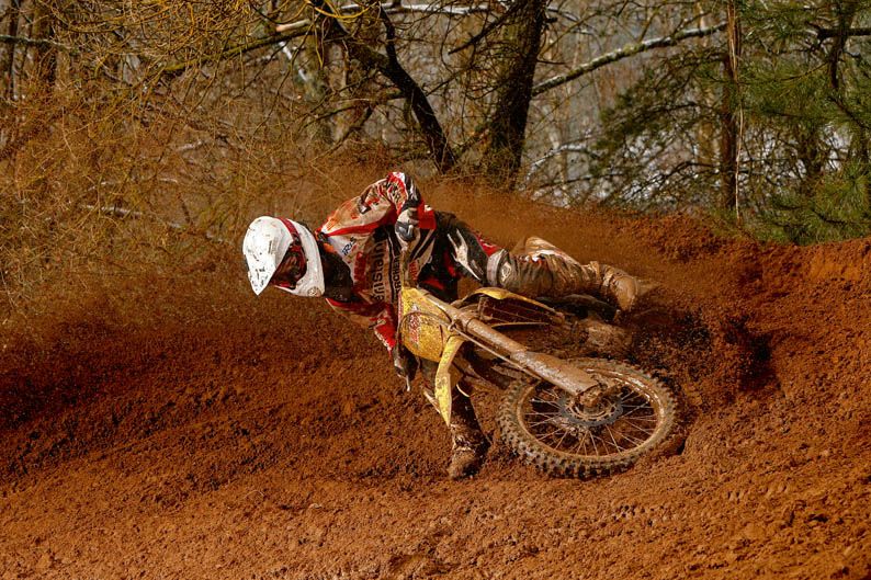 Comparativa KTM 150 SX, Suzuki RMZ 250 y Yamaha YZF 250.