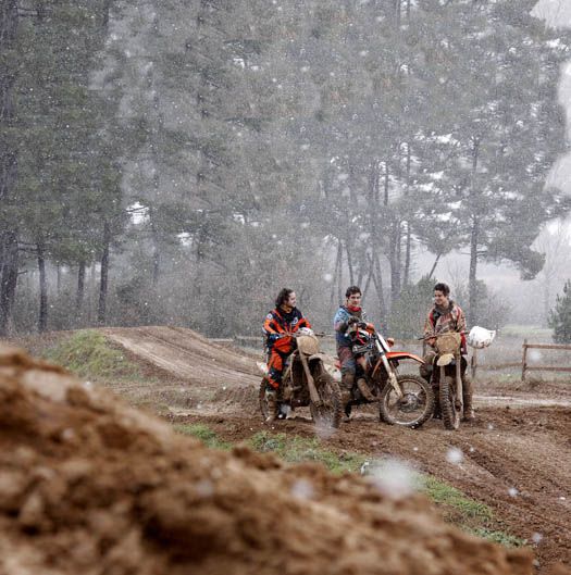 Comparativa KTM 150 SX, Suzuki RMZ 250 y Yamaha YZF 250.