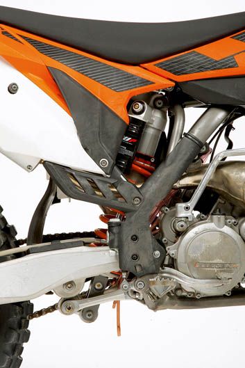 Comparativa KTM 150 SX, Suzuki RMZ 250 y Yamaha YZF 250.