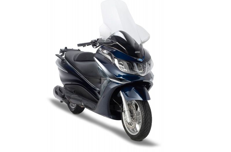 Givi Piaggio X10