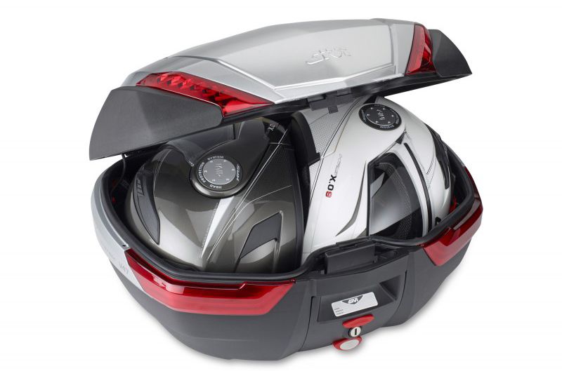 Givi Piaggio X10
