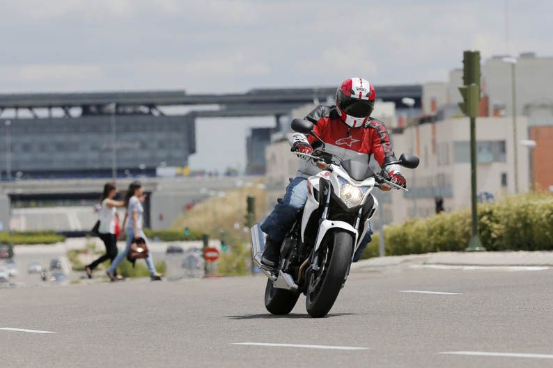 HONDA CB 500 F