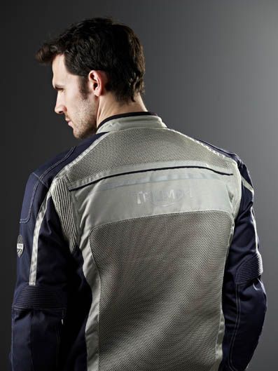 Accesorios Triumph para el verano