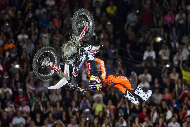 Red Bull X-fighters Madrid 2013