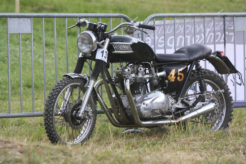 Triumph Tridays 2013. Galería de fotos