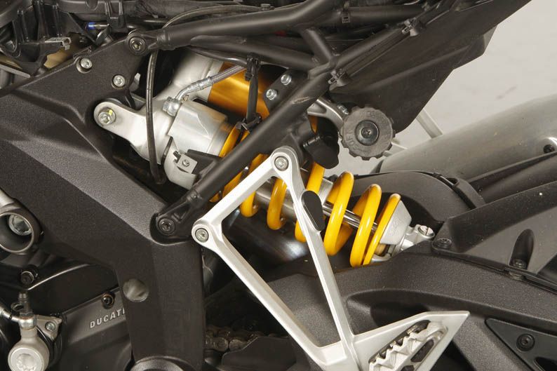 Comparativa Trail: Aprilia, Ducati, Kawasaki, KTM.
