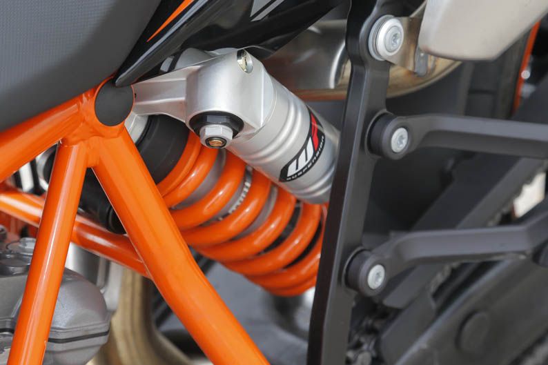 Comparativa Trail: Aprilia, Ducati, Kawasaki, KTM.