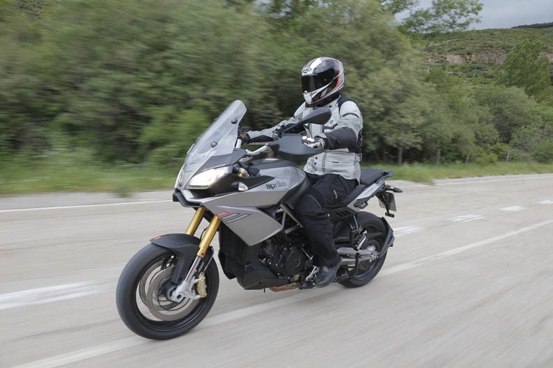 Comparativa Trail: Aprilia, Ducati, Kawasaki, KTM.