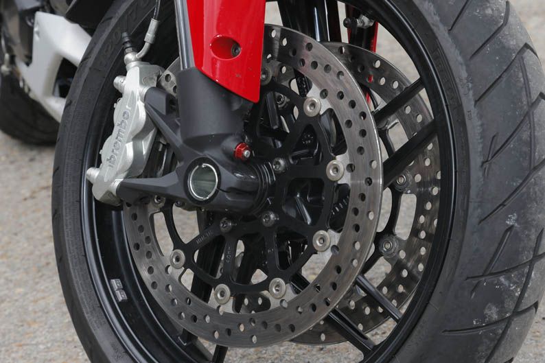 Comparativa Trail: Aprilia, Ducati, Kawasaki, KTM.