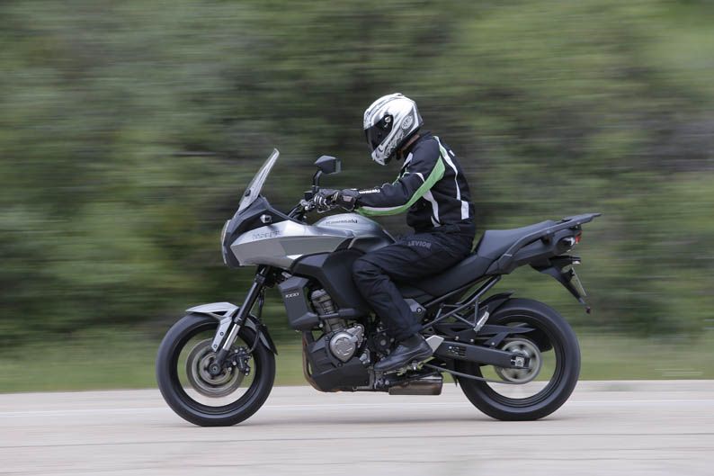 Comparativa Trail: Aprilia, Ducati, Kawasaki, KTM.