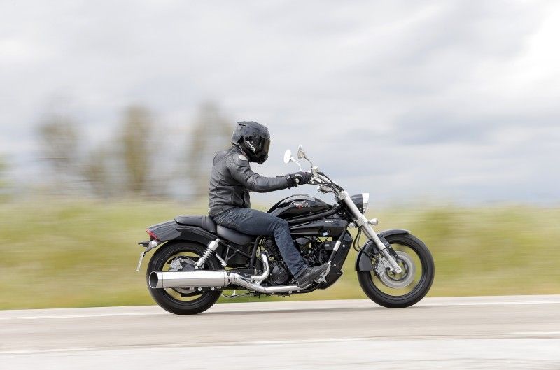 Hyosung Aquila GV650i Pro
