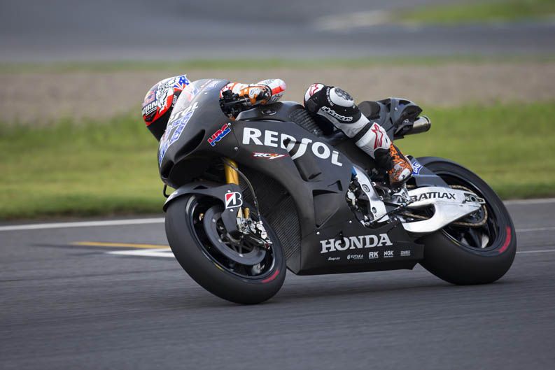 Stoner prueba la Honda de 2014. Galería de fotos