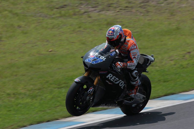 Stoner prueba la Honda de 2014. Galería de fotos